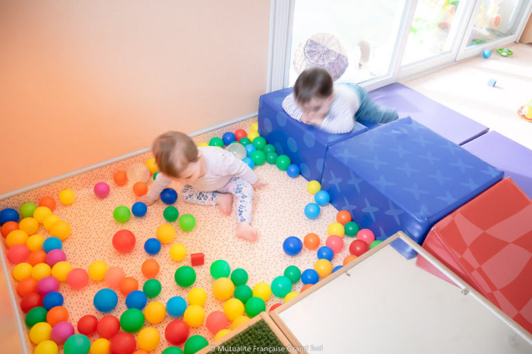 Creche-Les-Fripounets-St-Martin-De-Londres-8