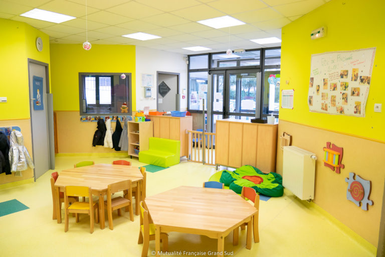 Creche-Les-Garriguettes-Vailhauques-16