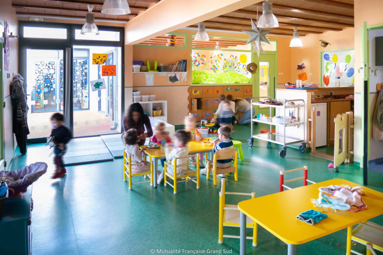 Creche-Los-Pequelets-St-Mathieu-de-Treviers-12