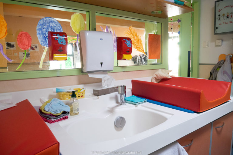 Creche-Los-Pequelets-St-Mathieu-de-Treviers-14